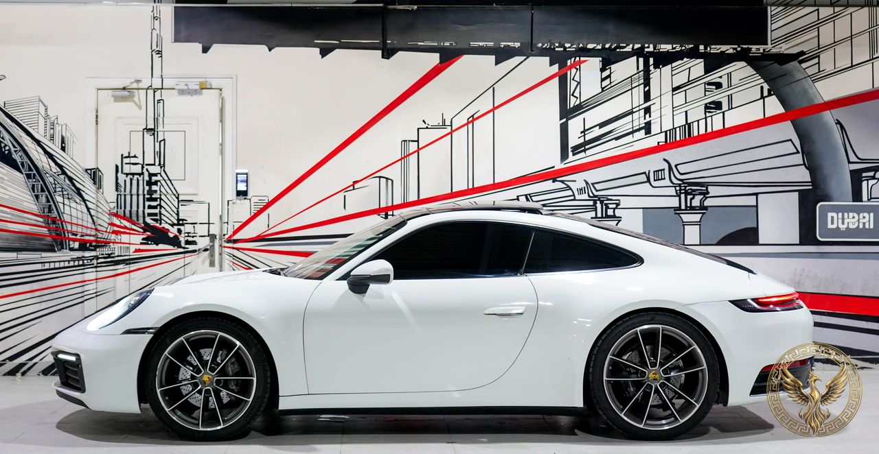 Porsche 911 Carrera — imagen 3