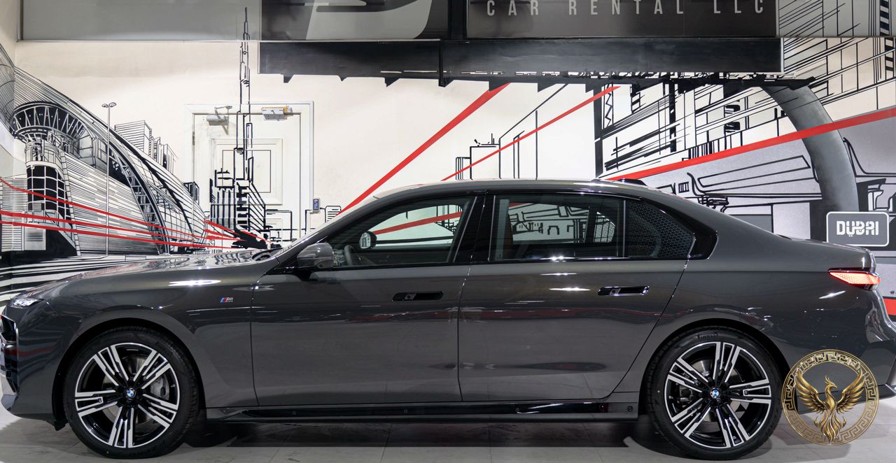BMW 740i — imagen 2