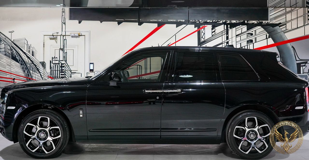 Rolls Royce Cullinan Black-Badge — imagen 3