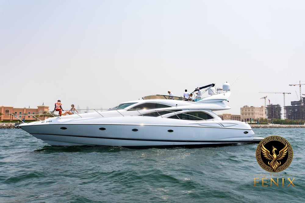 Voyager Elite Mars 70 Yacht