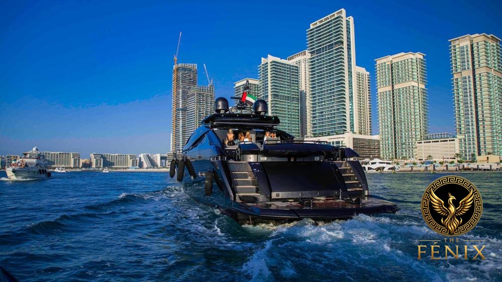 Celestial Majesty Triumph 95 Yacht — imagen 2