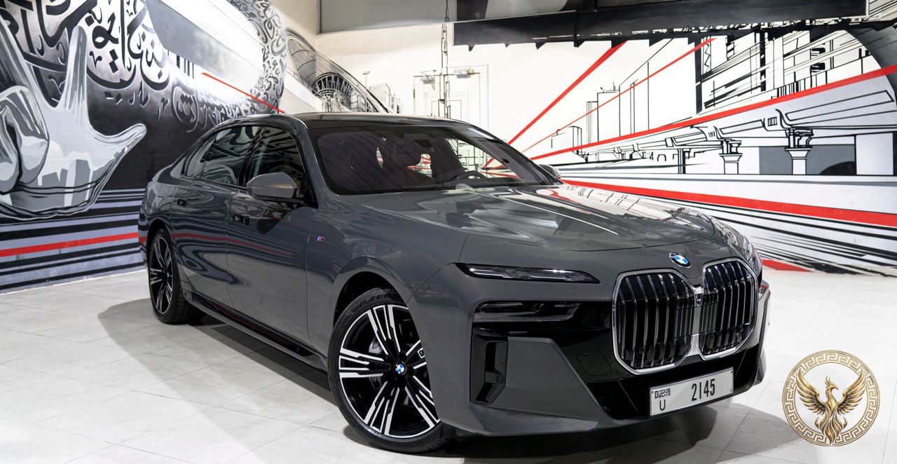 BMW 740i