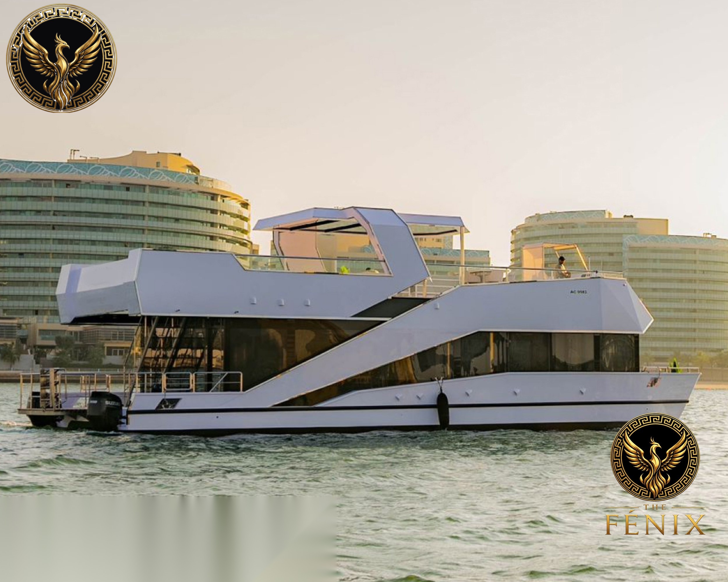 Voyager Elite Sonata 90 Yacht