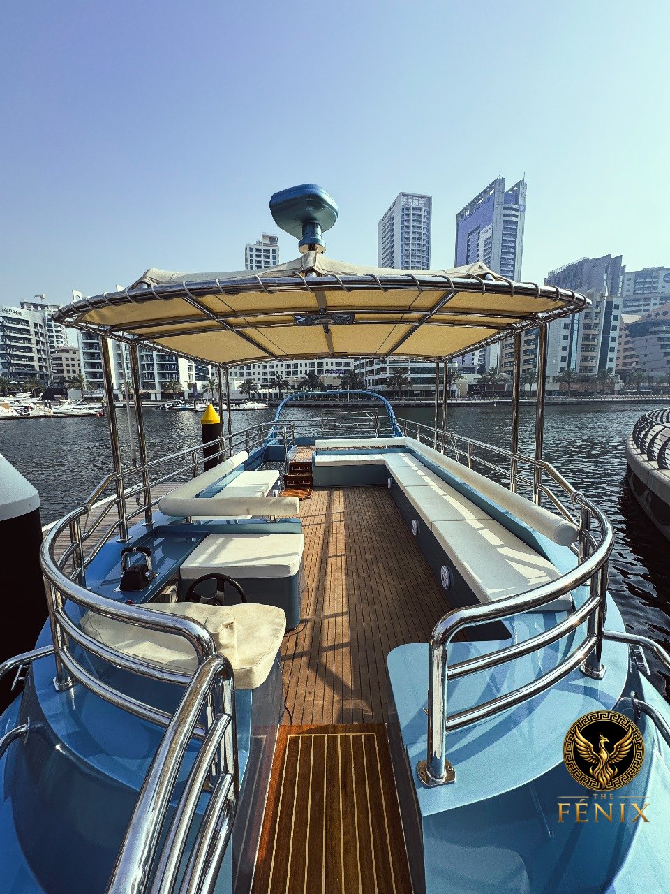 Explorer Goldeon Titanus 63 Yacht